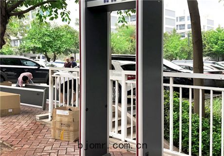 湖(hú)北(běi)遠大建(jiàn)設(shè)安裝探測王(wáng)安檢門TC-100D