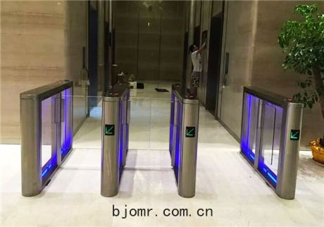 門禁通道閘機的優(yōu)勢